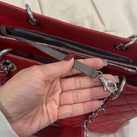 Chanel gst tote - Picture 10 of 17